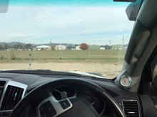 Load image into Gallery viewer, TOYOTA LANDCRUISER 200 SERIES - SINGLE GAUGE PILLAR POD SUIT 52MM GAUGES