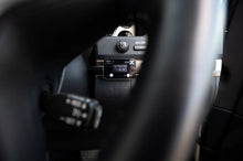 Load image into Gallery viewer, EVCX THROTTLE CONTROLLER TO SUIT TOYOTA HILUX 2015 8th Gen N80 (X173)